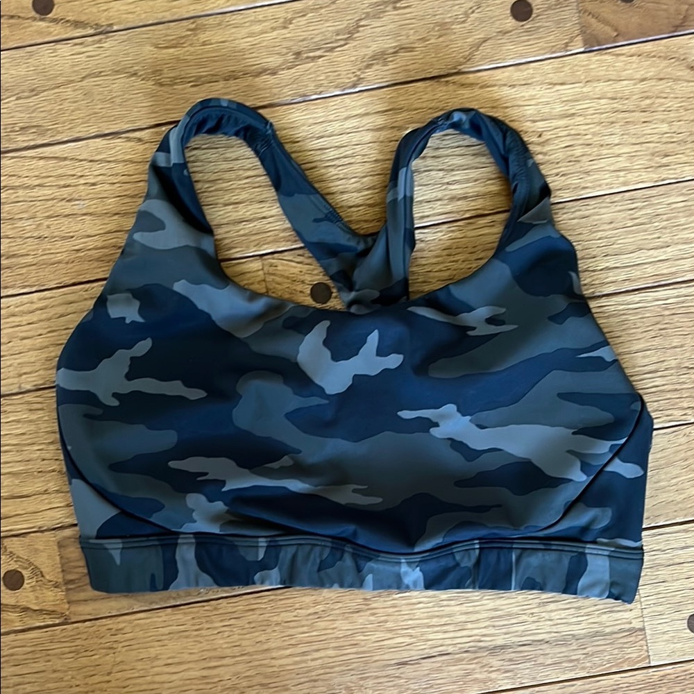 Athleta Green and Black Sports Bra for Intense Workouts